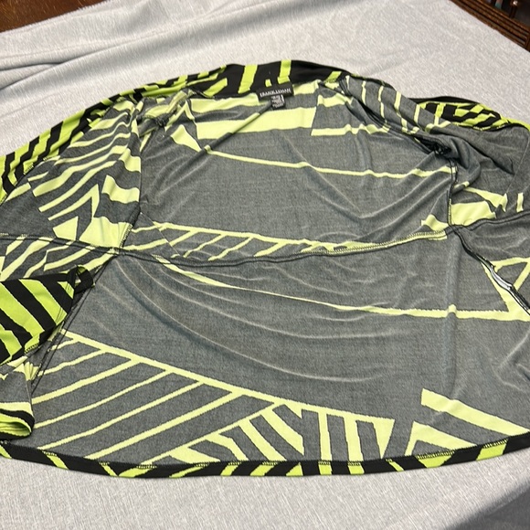 Frank Lyman Design Cardigan - Picture 8 of 10